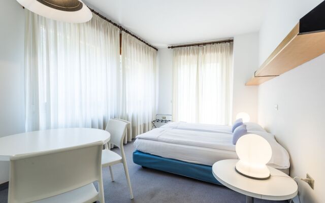 Torbole Hotel