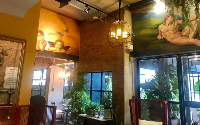 Bangkok Voyage Boutique