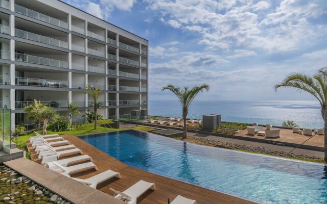 Luxury Holiday - Madeira Oceanview Paradise