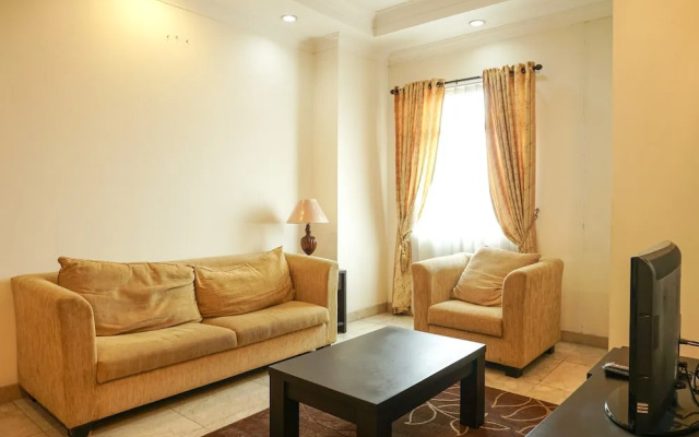 The Classic 2BR Belleza Apartment