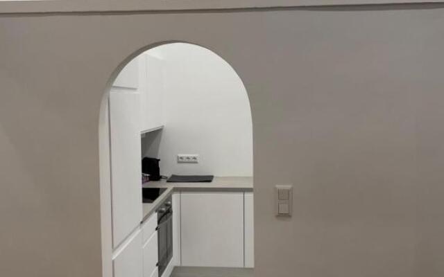 100m2 Apartment Nähe 1010 Wien