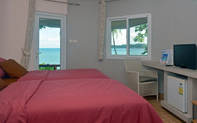 Koh Mak Buri Hut Natural Resort