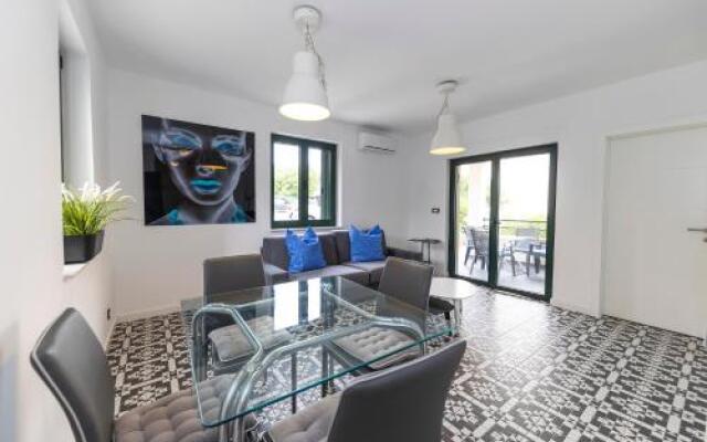 Mama House Villa