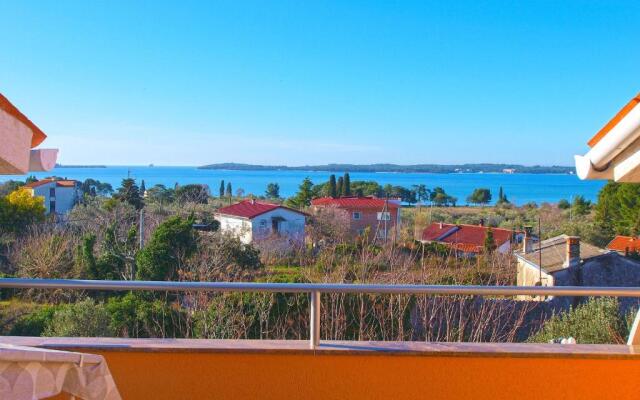 Apartments Orange 994