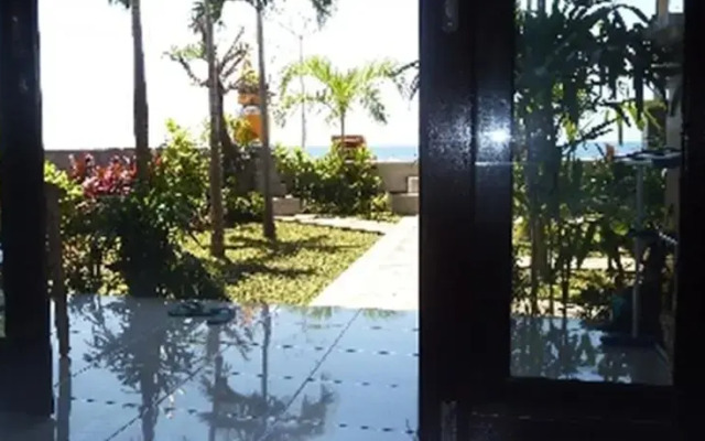 Sunset Coin Beach Homestay Amed