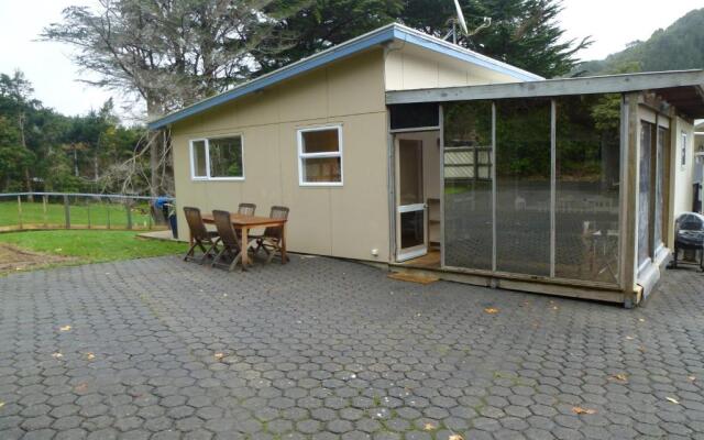 Angie's Rural Retreat