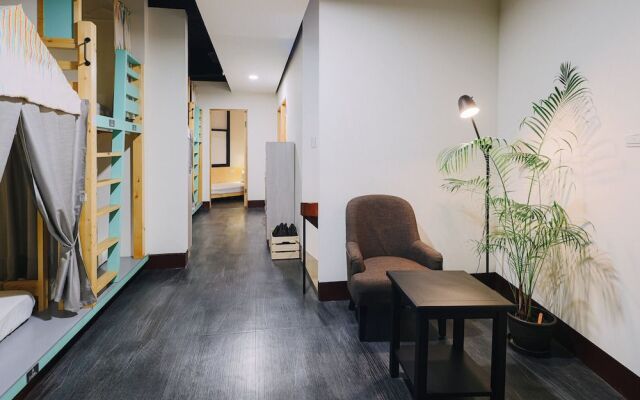 A-Shin Tainan Hostel