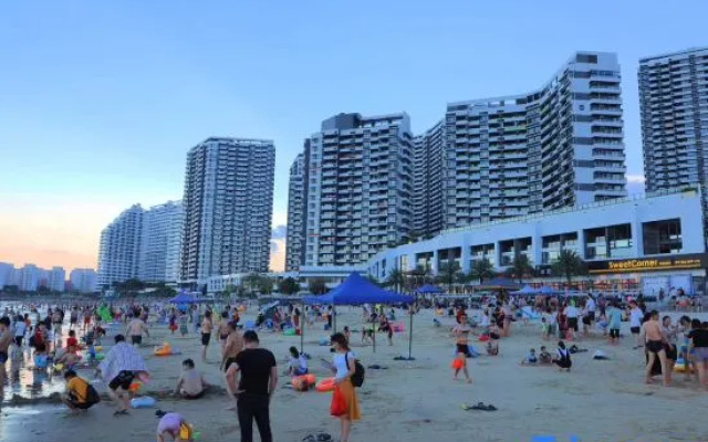 Shengao Hotel Huizhou (Dongneng Silver Beach Hotel) – People – Huizhou