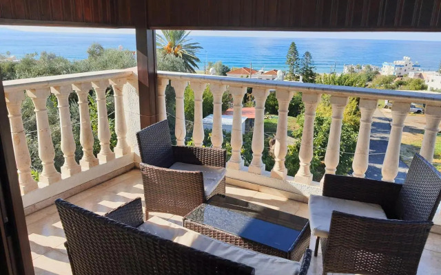 JOANNA SUNSET APTS Pomos