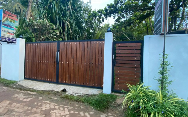 Yoho Talalla Ocean Beach Resort