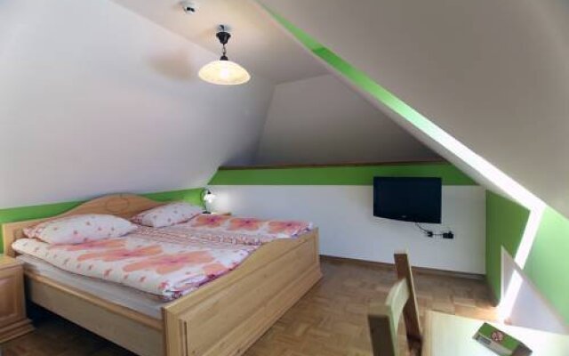 Pension Toeroek