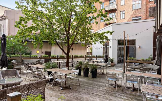 Best Western Plus Grand Hotel