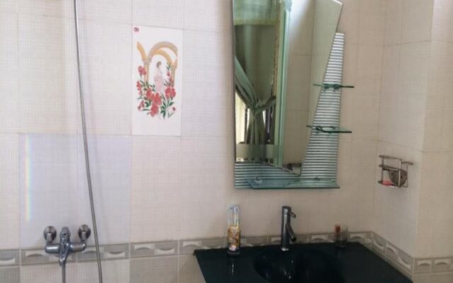 Dang Viet Hotel