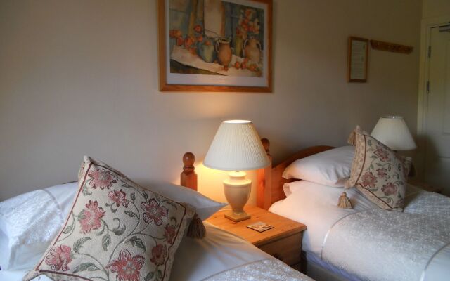 Polraen Country House