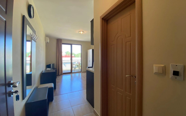 Private Studio SUMMER BREZE 204