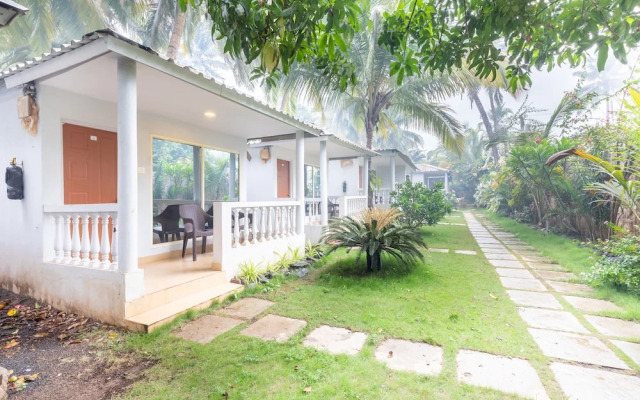 OYO 42083 La Riviere Resort