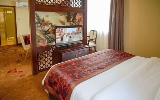 Sun Island Holiday Hotel