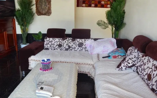 Khemphonelor II Guesthouse