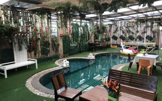 OYO 792 Omsaga Phuket Hotel (ex.Omsaga Hotel)