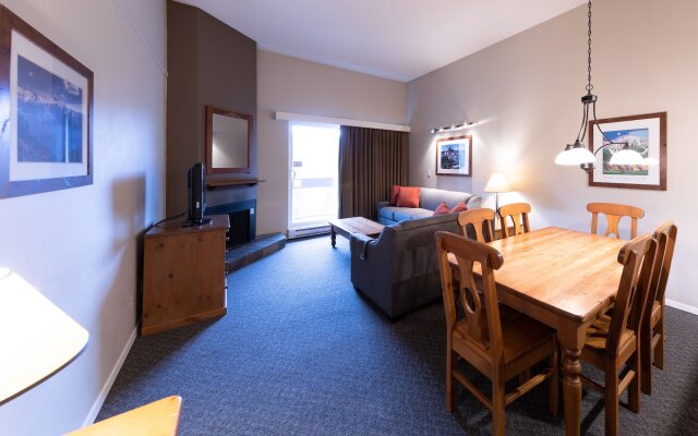 Tantalus Resort Lodge