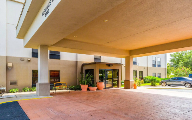 Quality Inn Texas City I-45