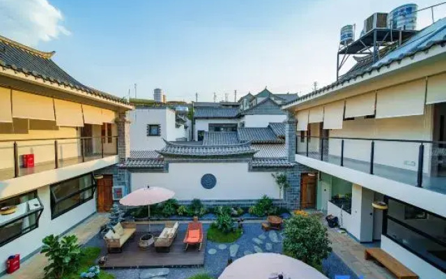 zhuchenxiangxie Inn