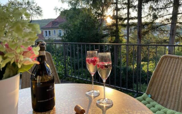 Modernes Apartment mit Ausblick stadtnah