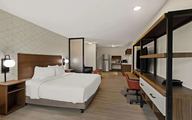 Everhome Suites Waco