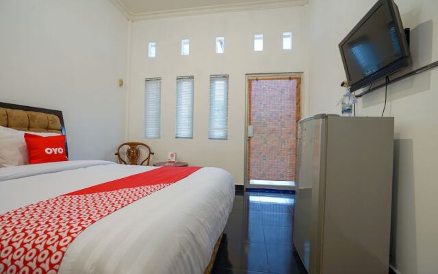 Afifah Homestay Syariah by OYO Rooms