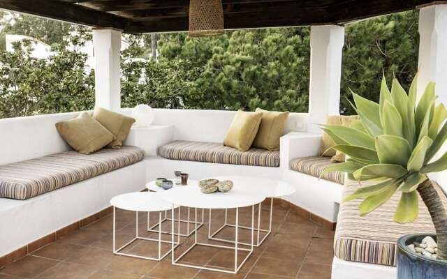 1098 Beachront Modern Duplex Penthouse Roof Terrace 3 Pools