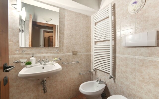 Casanova Di Larniano