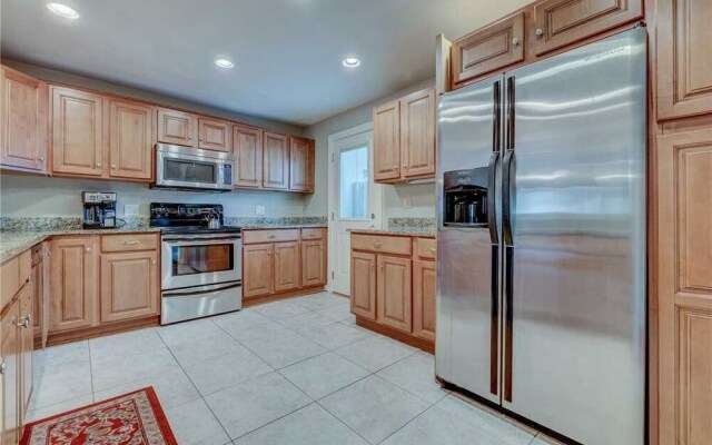 Queens Grant 671 - Two Bedroom Condo