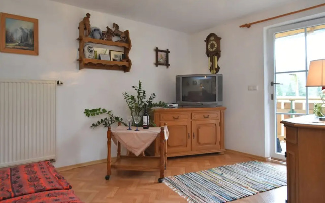 Modern Apartment in Lindegg with Balcony