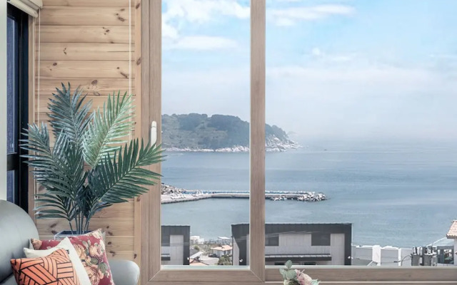 Geoje Amor Family Pension