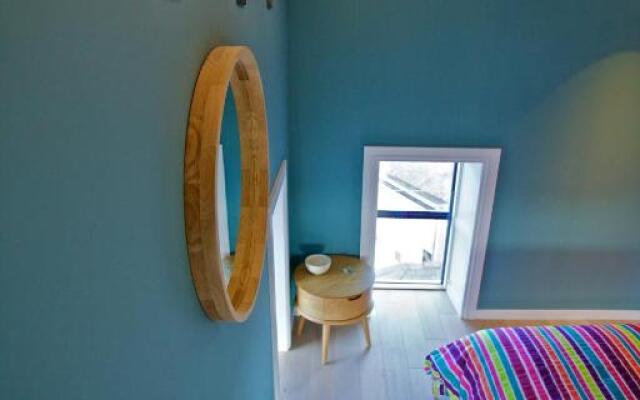 Northlight Apartments - The Lookout