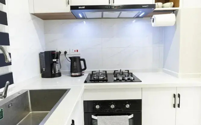 ALBA Garden 1BR with Gym & Infinity Pool