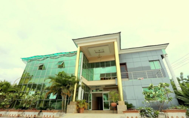 Vagosh Hotel & Resorts