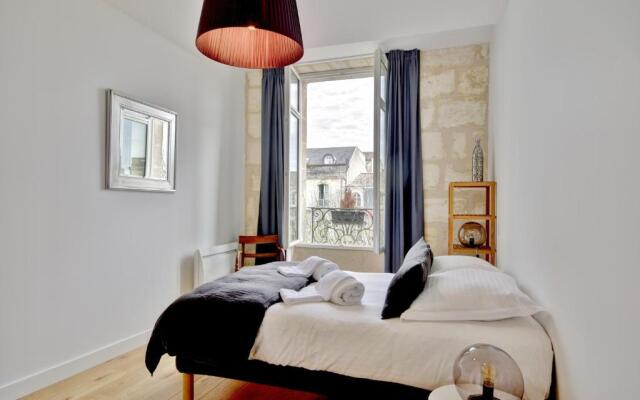 Lentre Deux Magnifique T3 Quartier Saint Michel