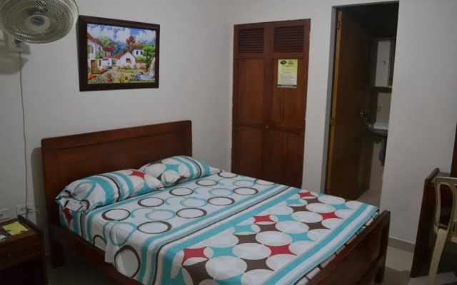 Hotel Granada Inn