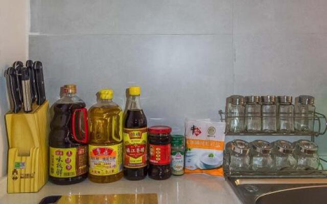 Xi'an Beilin·Small Goose Tower· Locals Apartment 00123900