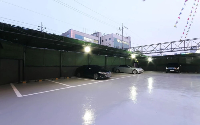 Amor Hotel in Eobang-dong Gimhae