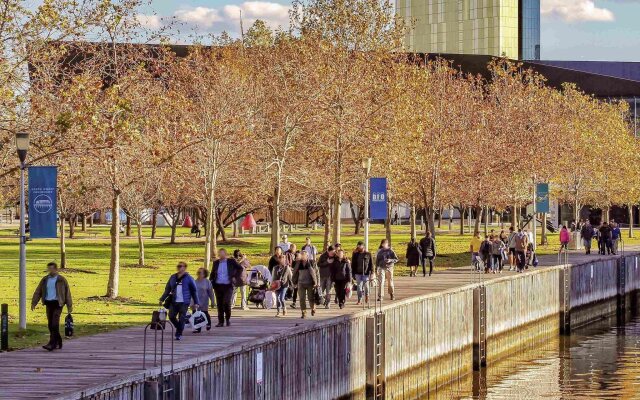 Novotel Melbourne South Wharf