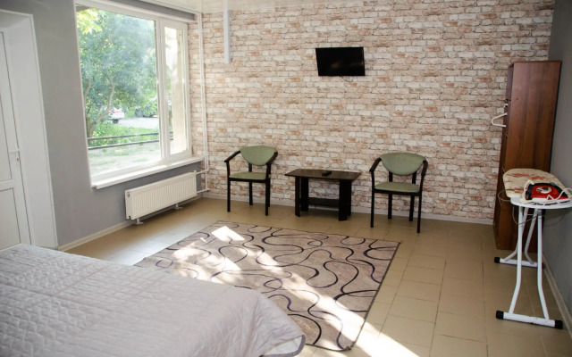 Yuzhnye Guest House