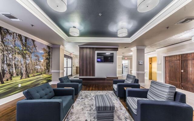 Spark by Hilton Lafayette South