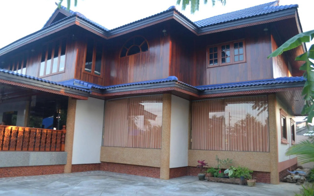 Suandarbporn Resort Mae Sot