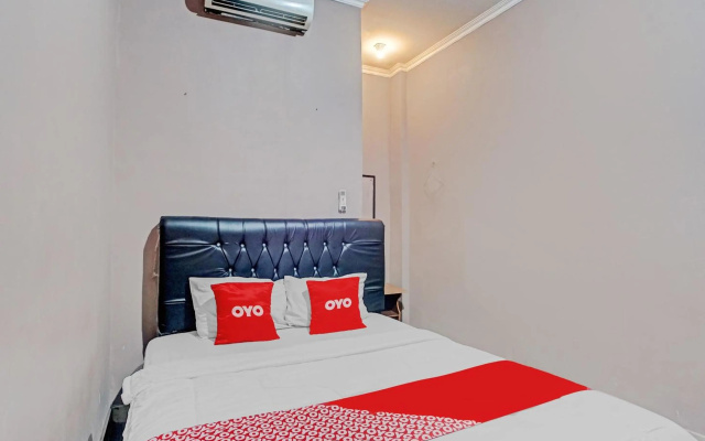 Hotel O Enggal Near Gor Saburai Formerly Hotel Pelangi – Guest Rooms – Bandar Lampung