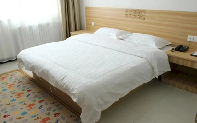 Haoshi 99 Fengshang Hotel