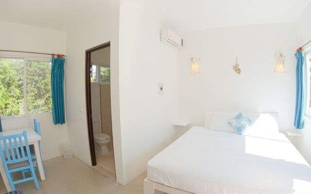 Mango Hotel