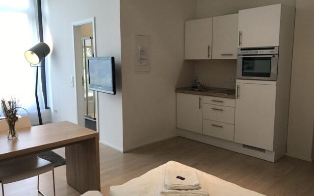 SCHROEDERS Apartement Hotel