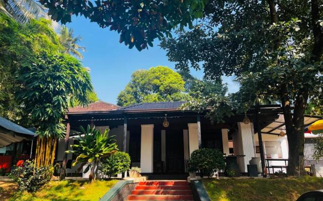 Sadamadala Guest House Kandy